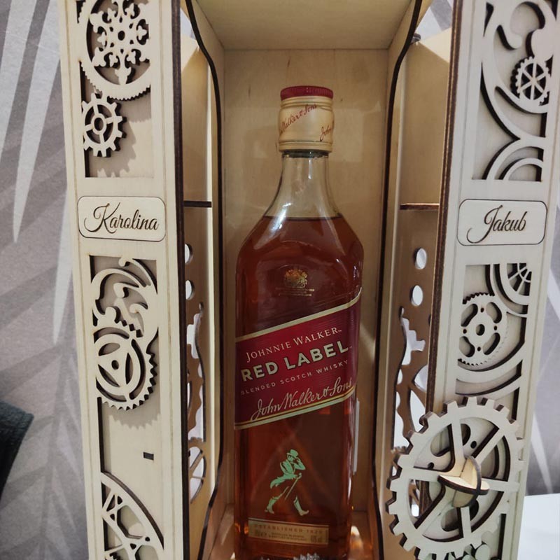 ażurowa skrzynka na alkohol